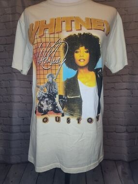 Whitney Houston Graphic Short-Sleeve Tee - Cream